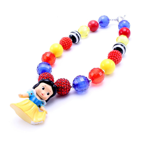 Snow White Necklace